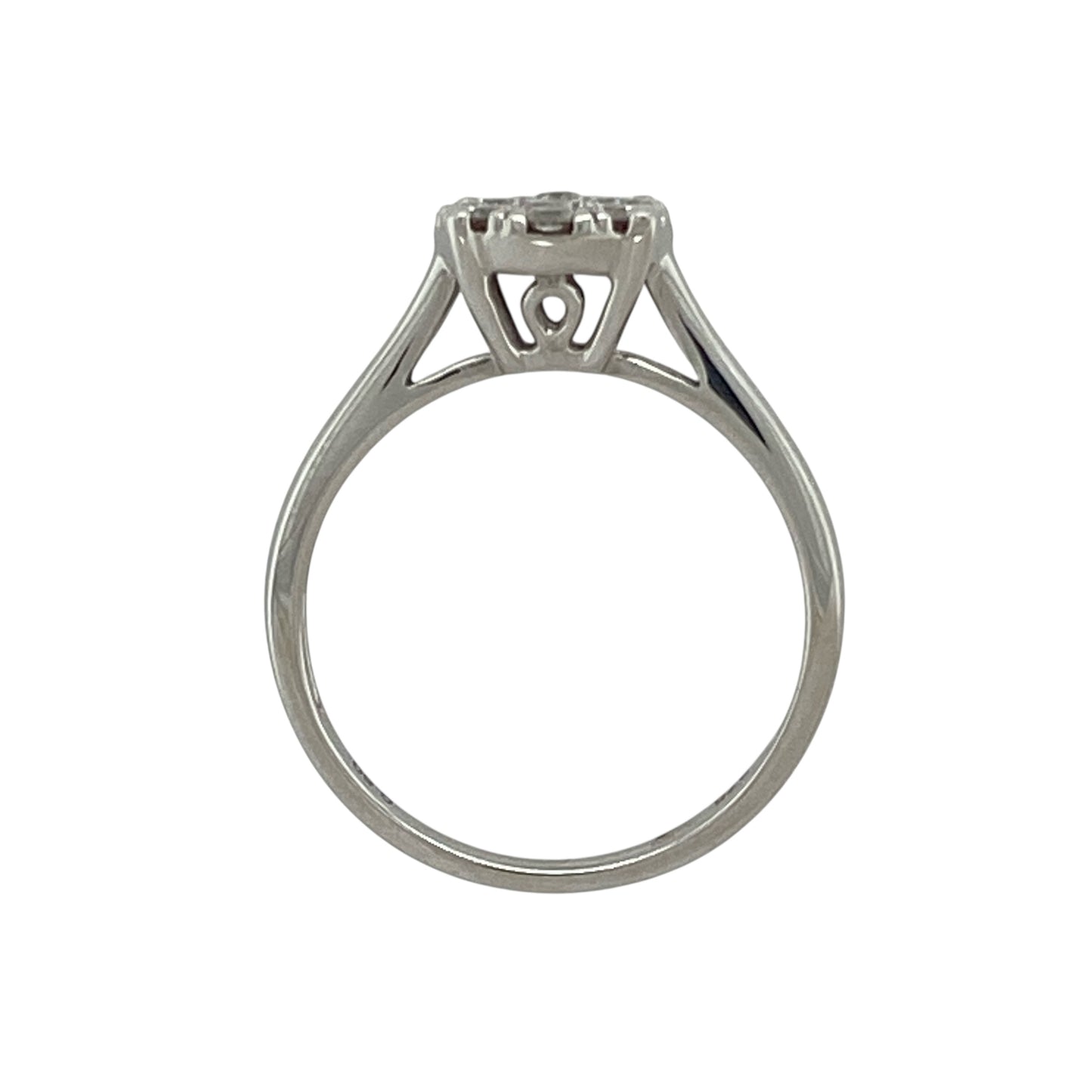 9ct White Gold & Diamond Illusion Set Cluster Solitaire Ring