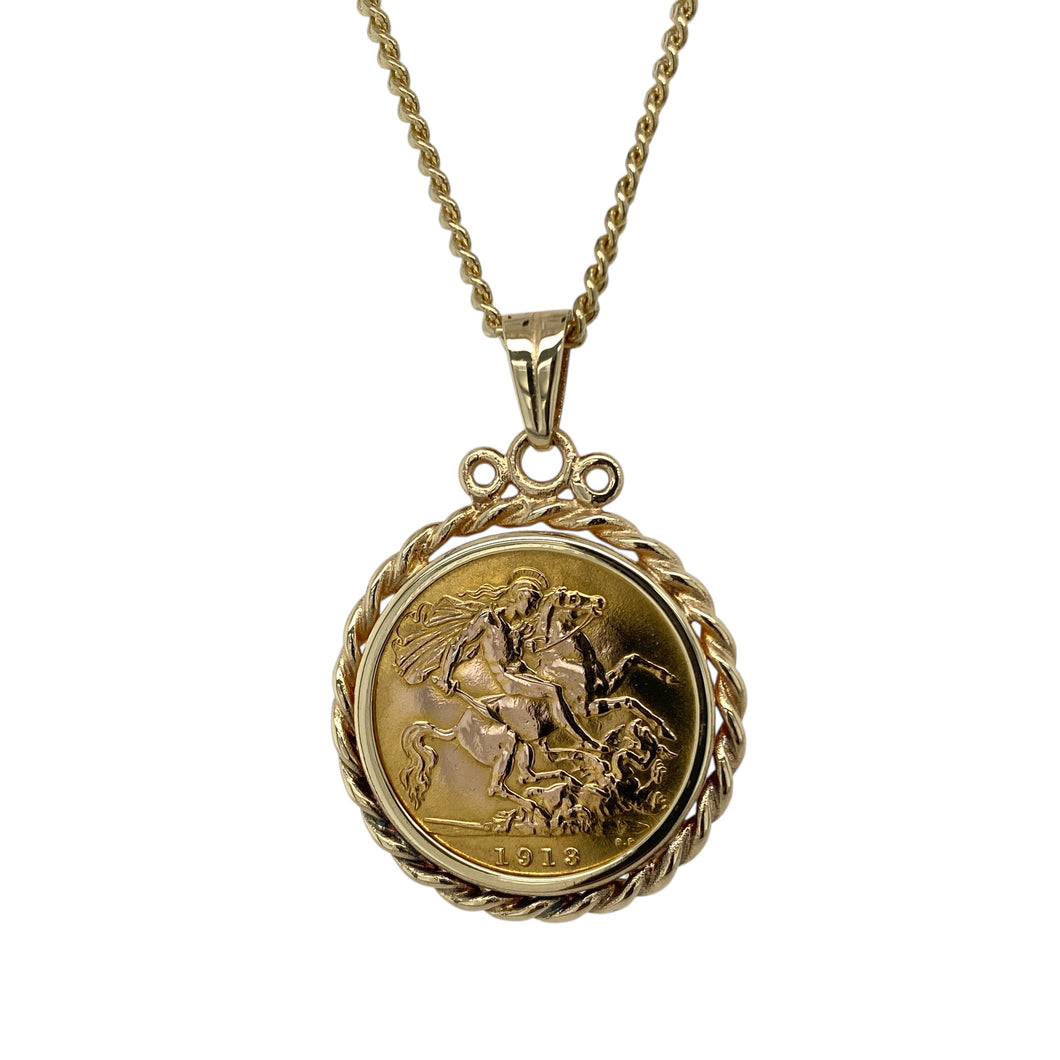 9ct Gold Half Sovereign Mount with 22ct Gold Half Sovereign 18
