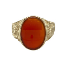 Load image into Gallery viewer, 9ct Gold &amp; Carnelian Set Patterned Oval Signet Ring
