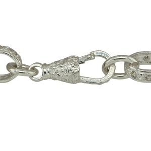 Bring classic style and textured brilliance to your jewellery collection with this new 925 silver & cubic zirconia set 8" patterned belcher bracelet—a bold piece with elegant sparkle and detailed craftsmanship.

Design: Featuring 11mm wide patterned oval links accented with sparkling cubic zirconia, this bracelet offers a timeless belcher style with added decorative flair.
