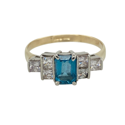 9ct Gold Blue Topaz & Cubic Zirconia Set Ring