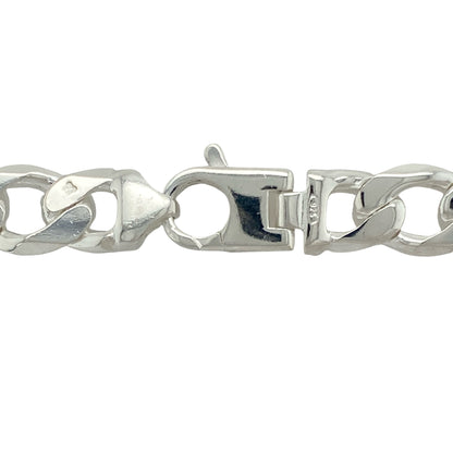 Bring bold sophistication and timeless style to your collection with this new 925 solid silver 26" curb chain, offering a classic design and commanding presence—perfect for making a confident statement.

Design: The chain features a traditional 26" curb style with wide 11mm links, creating a sleek and strong look that never goes out of style. Its clean lines and substantial profile make it a versatile and enduring choice.
