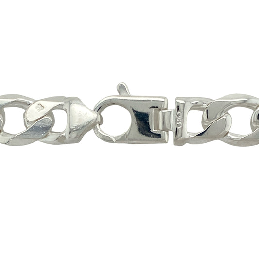 Bring bold sophistication and timeless style to your collection with this new 925 solid silver 26" curb chain, offering a classic design and commanding presence—perfect for making a confident statement.

Design: The chain features a traditional 26" curb style with wide 11mm links, creating a sleek and strong look that never goes out of style. Its clean lines and substantial profile make it a versatile and enduring choice.
