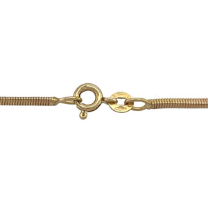 Bring smooth sophistication and understated elegance to your collection with this pre-owned 9ct yellow gold snake chain, offering fluid design and refined shine — perfect for everyday luxury or special occasions.

Design: This graceful 18" snake chain features a sleek, rounded profile with a 2mm width, creating a seamless, flowing look that sits beautifully against the skin.
