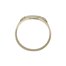 Load image into Gallery viewer, 9ct Gold Patterned Oval Signet Ring
