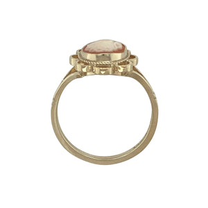 9ct Gold & Cameo Set Ring