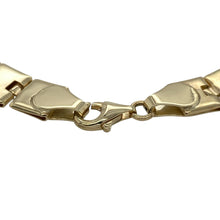 Load image into Gallery viewer, Bring bold style and timeless appeal to your collection with this pre-owned 9ct yellow gold rectangle link bracelet—perfect for making a statement with classic elegance.

Design: The bracelet features 7mm wide rectangular links, creating a distinctive and eye-catching design.
Material: Made from 9-carat yellow gold, the polished finish enhances the warm tone and smooth profile of the links.

