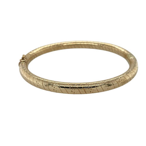 9ct Gold Striped Patterned Hinged Bangle