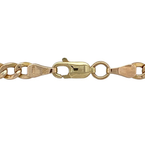 Bring timeless style and golden versatility to your collection with this pre-owned 9ct yellow gold hollow curb chain—a classic design perfect for everyday wear or pairing with a pendant.

Design: The 18" chain features traditional curb links, measuring 4mm in width for a sleek and enduring look.
Material: Made from 9-carat yellow gold, the polished finish enhances the smooth links and adds lasting appeal.
