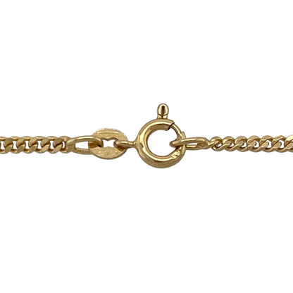 Bring classic simplicity and golden style to your collection with this pre-owned 9ct yellow gold curb chain—a versatile design perfect for everyday wear or pairing with a pendant.

Design: The 20" chain features traditional curb links, measuring 2mm in width for a sleek and understated look.
Material: Made from 9-carat yellow gold, the polished finish enhances the smooth links and adds timeless appeal.
