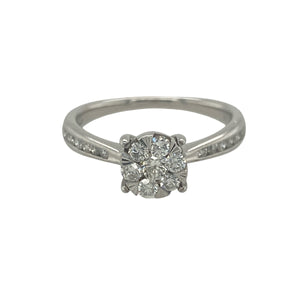 9ct White Gold & Diamond Set Cluster Illusion Solitaire Ring
