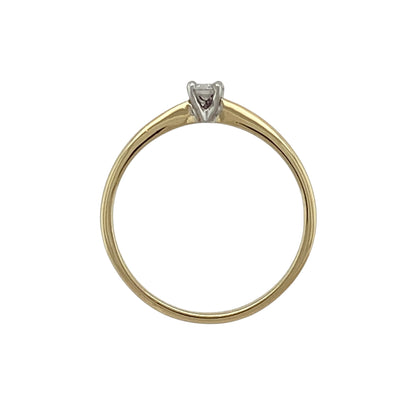 18ct Gold & Diamond Set Solitaire Ring