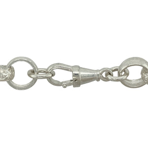 Add standout style to your collection with this new 925 solid silver belcher chain, a bold design with alternating plain and patterned links—perfect for statement wear or everyday luxury.

Design: The chain features large round belcher links, each measuring 12mm in width, with an alternating plain and patterned finish for extra character and detail.
Material: Made from solid 925 sterling silver, the polished surface ensures durability while enhancing the bold design.