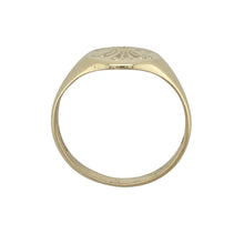 Load image into Gallery viewer, 9ct Gold Welsh Oval Three Feathers Signet Ring
