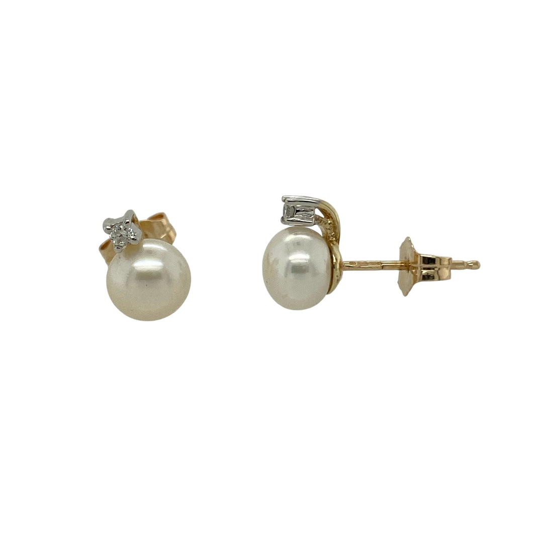 9ct Gold Diamond & Pearl Set Stud Earrings