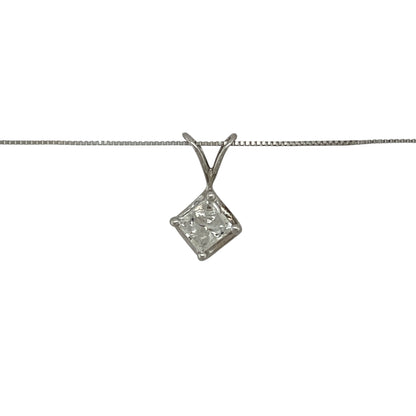 Celebrate timeless elegance with this pre-owned 14ct white gold princess cut diamond solitaire pendant, paired with an 18" fine box chain for a refined and classic look.

Design: The pendant measures 1.5cm long including the bail and showcases a single princess cut diamond of approximately 0.75ct in a solitaire style.
Material: Made in 14-carat white gold, the polished finish enhances the diamond’s brilliance and provides a sleek, modern setting.