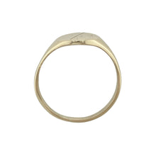 Load image into Gallery viewer, 9ct Gold Oval Patterned Signet Ring
