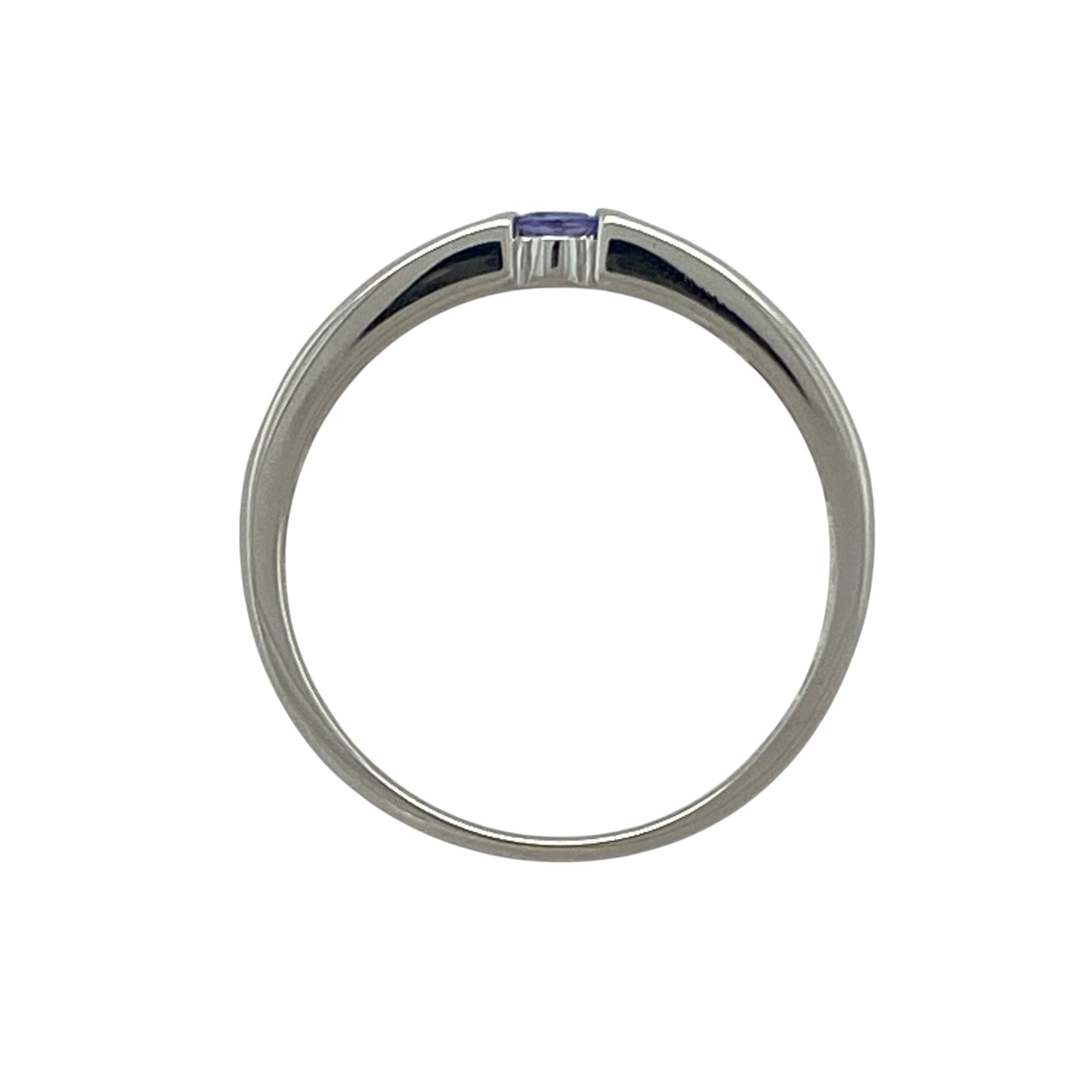 9ct White Gold & Blue/Purple Stone Set Band Ring