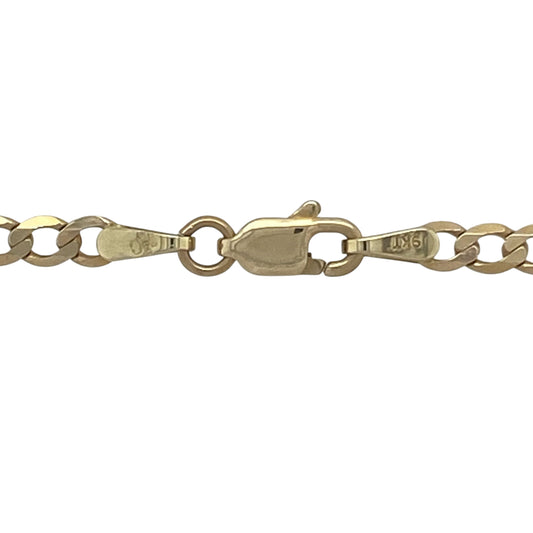Bring classic style and versatile elegance to your collection with this pre-owned 9ct yellow gold curb chain, a timeless design perfect for everyday wear or pairing with a pendant.

Design: The chain measures 18" in length with 3mm wide curb links, offering a sleek and balanced profile.
Material: Made from 9-carat yellow gold, the polished finish highlights the smooth links with a warm and refined glow.