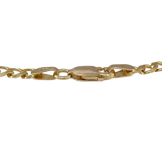 Bring classic style and golden shine to your collection with this pre-owned 9ct yellow gold 7.5" curb bracelet, a versatile piece designed for both everyday wear and timeless elegance.

Design: The bracelet features a traditional curb link style with a 4mm link width, offering a sleek and balanced look.
Material: Made from 9-carat yellow gold, the polished finish provides a radiant glow and enhances the bracelet’s refined appearance.