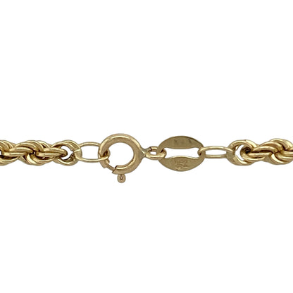 Bring bold texture and distinctive style to your collection with this pre-owned 9ct yellow gold rope chain, a timeless piece with a tapered design that adds both comfort and visual interest.

Design: The necklace features an 18-inch rope chain with twisted links measuring 6mm wide at the centre and tapering down to 3mm at the clasp, creating a strong yet refined look.
Material: Made from 9-carat yellow gold, the polished finish enhances the rope-style texture and delivers a radiant golden shine.