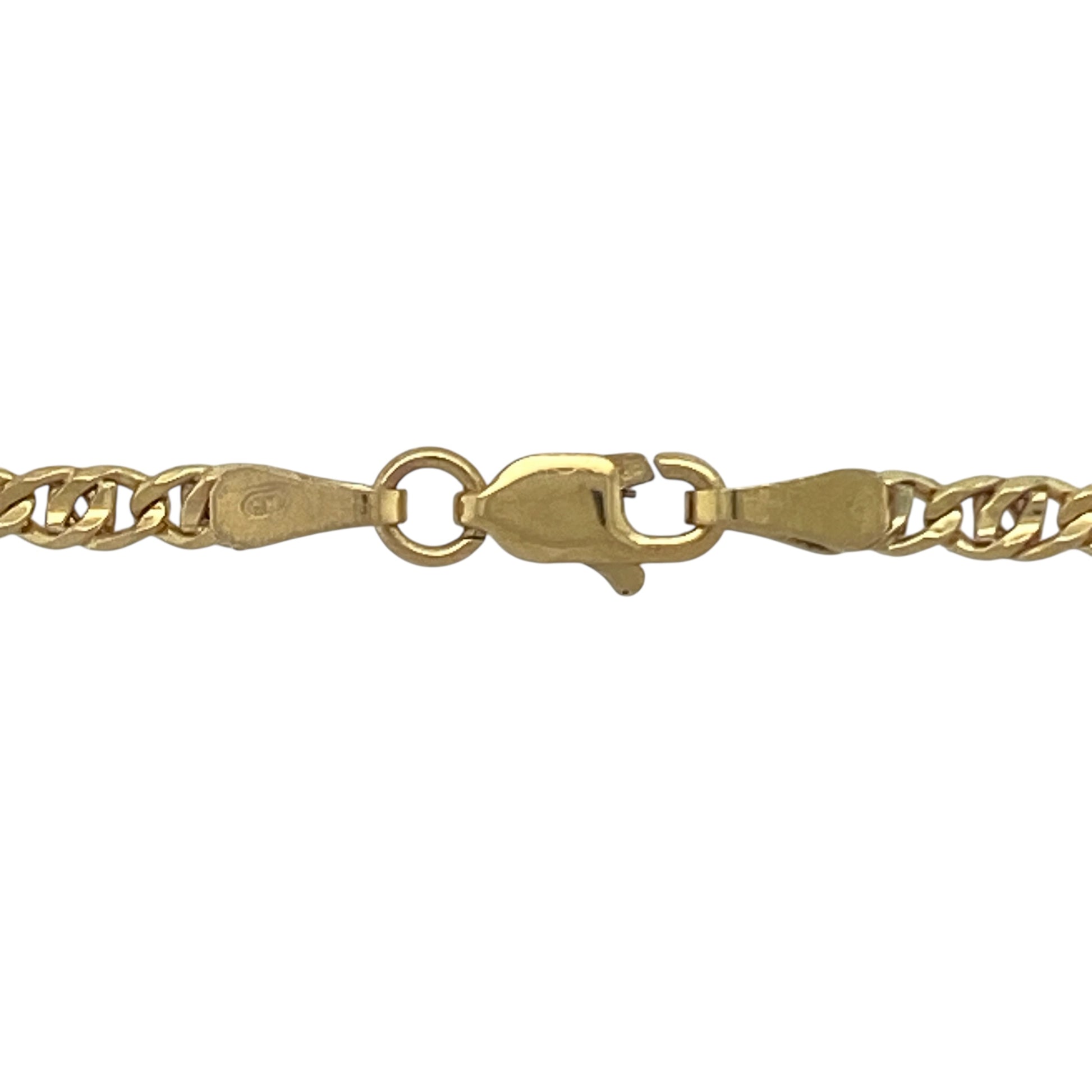 Bring distinctive style and everyday elegance to your collection with this pre-owned 9ct yellow gold fancy anchor chain, a versatile design with a unique twist on a classic look.

Design: The chain measures 22 inches in length with links approximately 2.5mm wide, styled in a fancy anchor pattern for added detail and character.
Material: Made from 9-carat yellow gold, the polished finish highlights the intricate link design and adds warm shine.