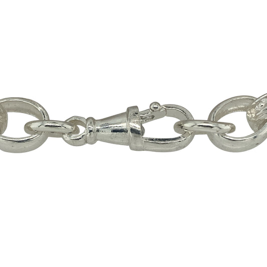 Bring elegant texture and timeless style to your collection with this new 925 solid silver patterned oval link belcher bracelet, a refined piece with classic character.

Design: The bracelet measures 8.5 inches in length with 9mm wide alternating plain and patterned oval links, creating a stylish contrast and distinctive design.
Material: Made from solid 925 sterling silver, the polished finish enhances the detail of the patterned links while adding sleek shine throughout.