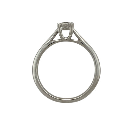9ct White Gold & Diamond Illusion Set Solitaire Ring