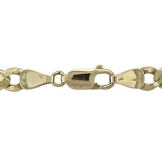 Bring bold sophistication and timeless style to your collection with this pre-owned 9ct yellow gold curb chain—perfect for making a confident and luxurious statement.

Design: The chain features a classic curb link design with 6mm-wide links, creating a smooth, polished look that reflects light beautifully for maximum shine and presence.
Material: Made from 9-carat yellow gold, the rich tone enhances the bold styling and ensures lasting quality and durability.