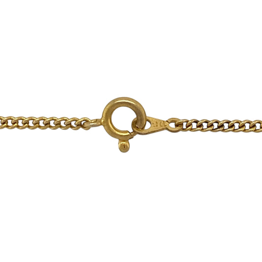Bring timeless elegance and versatile style to your collection with this pre-owned 9ct yellow gold 24" pendant curb chain—perfect for everyday wear or showcasing a favourite pendant.

Design: The chain features a classic curb link design with 2mm-wide links, offering a smooth and polished finish that catches the light beautifully. Its refined look makes it suitable for both standalone wear and pairing with pendants.