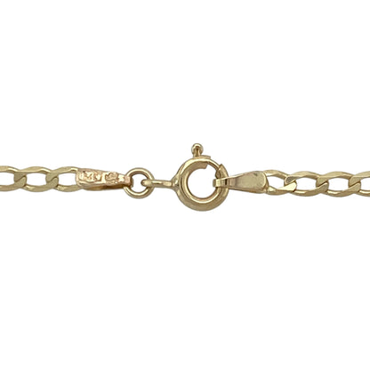 Add classic style and everyday elegance to your collection with this pre-owned 9ct yellow gold curb chain, offering a timeless design with a refined finish—perfect for wearing alone or with your favourite pendant.

Design: The chain features traditional curb links with a smooth, flat profile that sits comfortably against the neck and catches the light beautifully.
Material: Made from 9-carat yellow gold, the polished surface enhances the rich golden tone and lasting shine.