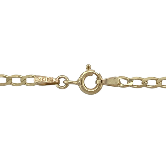 Add classic style and everyday elegance to your collection with this pre-owned 9ct yellow gold curb chain, offering a timeless design with a refined finish—perfect for wearing alone or with your favourite pendant.

Design: The chain features traditional curb links with a smooth, flat profile that sits comfortably against the neck and catches the light beautifully.
Material: Made from 9-carat yellow gold, the polished surface enhances the rich golden tone and lasting shine.
