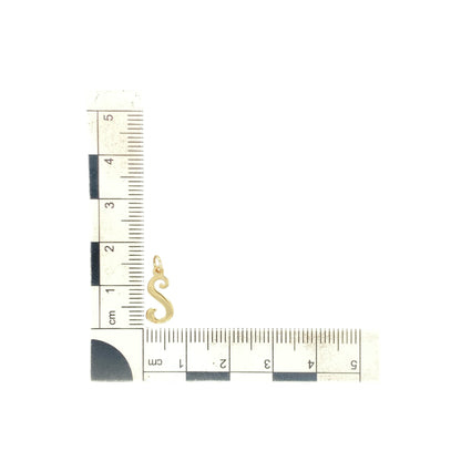 9ct Gold Initial 'S' Pendant