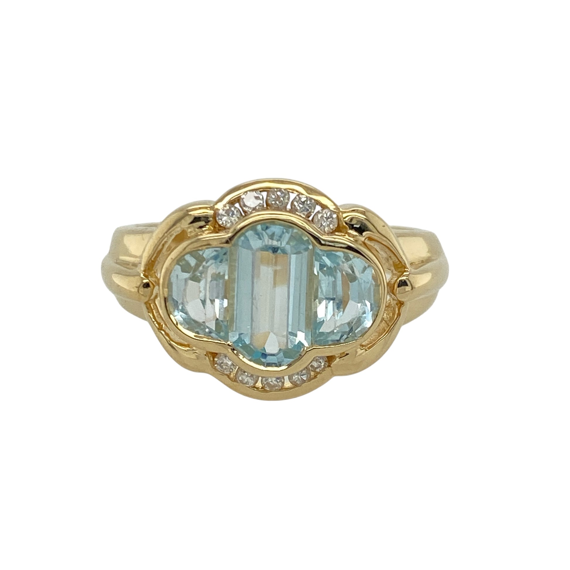 18ct Gold Aquamarine & Diamond Set Dress Ring
