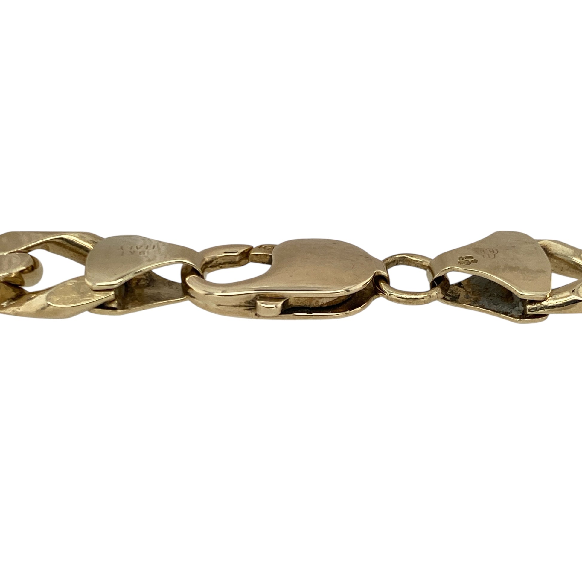 Bring bold style and timeless strength to your collection with this pre-owned 9ct yellow gold curb bracelet—an impressive piece with undeniable presence.

Design: Featuring a classic curb-link style with a substantial 10mm link width, the bracelet offers a strong, interlocking profile that makes an instant statement.
Material: Made in 9-carat yellow gold, the polished finish gives each link a warm, radiant shine.