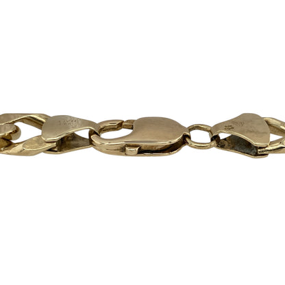Bring bold style and timeless strength to your collection with this pre-owned 9ct yellow gold curb bracelet—an impressive piece with undeniable presence.

Design: Featuring a classic curb-link style with a substantial 10mm link width, the bracelet offers a strong, interlocking profile that makes an instant statement.
Material: Made in 9-carat yellow gold, the polished finish gives each link a warm, radiant shine.