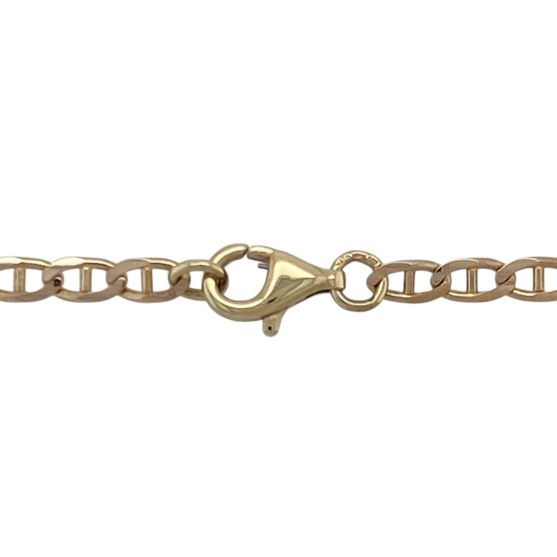 Bring bold texture and warm golden shine to your collection with this pre-owned 9ct yellow gold anchor chain—an elegant piece offering timeless style and durable presence.

Design: This 18" anchor chain features substantial 3mm interlocking links, creating a classic rope-like pattern with strong visual appeal and a refined finish.
Material: Made from 9-carat yellow gold, the polished surface enhances its rich golden tone and highlights the depth of the anchor-style links.