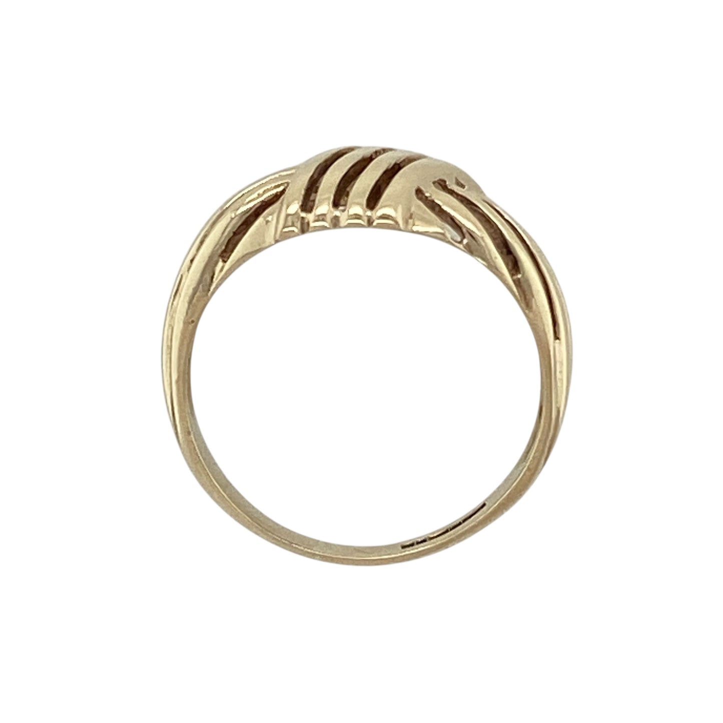 9ct Gold Swirl Ring