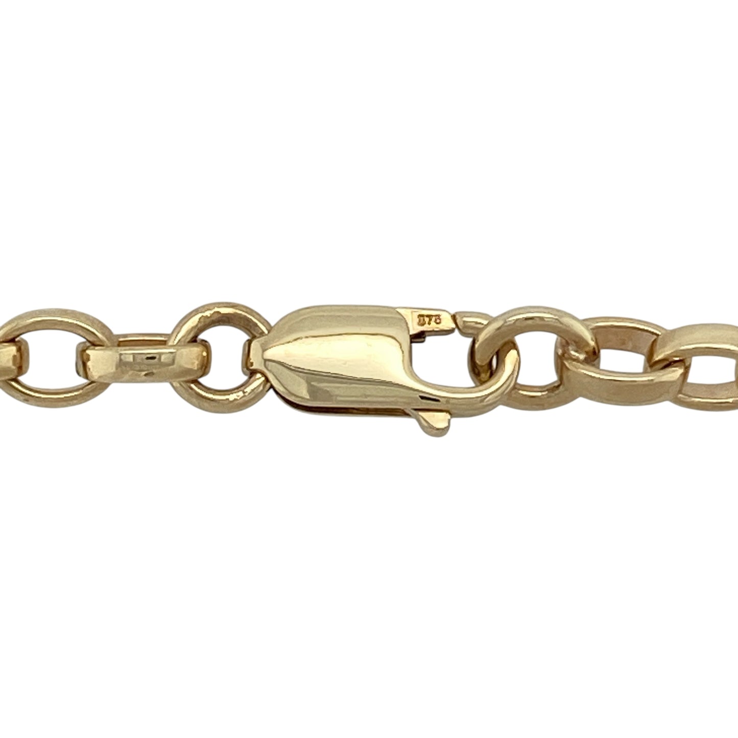 Bring bold presence and timeless golden style to your collection with this pre-owned 9ct yellow gold oval link belcher chain—an impressive statement piece with classic appeal and substantial weight.

Design: This standout 28" chain features 5mm oval belcher links, offering a smooth, rounded profile with excellent light reflection. Its longer length creates a striking drape, making it perfect for layering or wearing as a single bold statement.