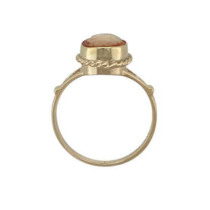 9ct Gold & Cameo Set Ring