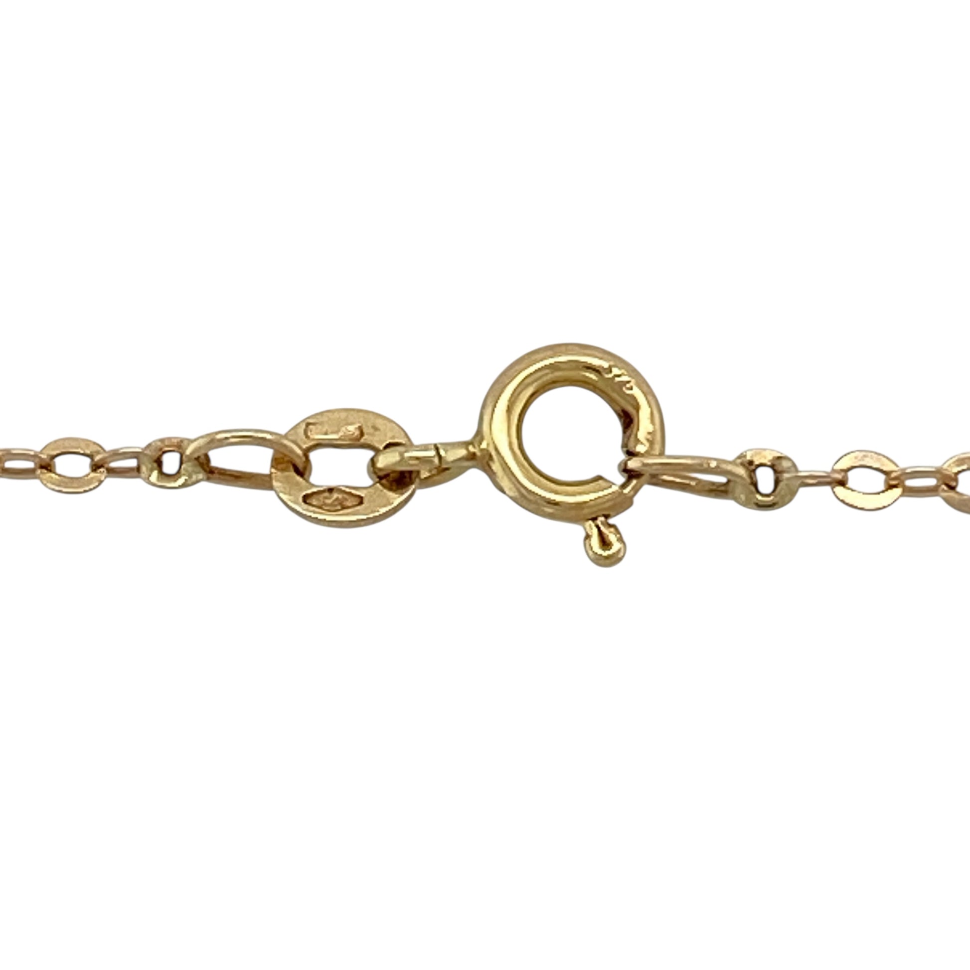 Bring clean simplicity and everyday versatility to your jewellery collection with this pre-owned 9ct yellow gold trace chain, a classic piece ideal for both standalone wear and pairing with a pendant.

Design: The chain features a traditional trace link style with a 2mm width, offering a neat and understated look with smooth movement.
Material: Made from polished 9-carat yellow gold, the warm tone enhances the simplicity and timeless appeal of the design.