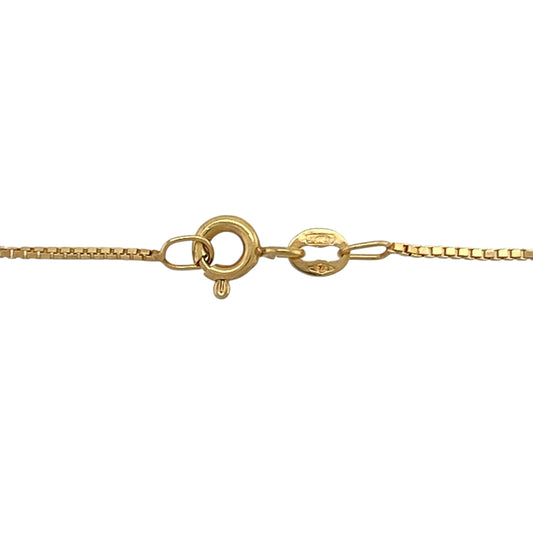 Bring clean lines and modern simplicity to your jewellery collection with this pre-owned 9ct yellow gold box chain, a versatile piece ideal for everyday wear or pairing with a pendant.

Design: This chain features a classic box link construction, creating a smooth, structured profile with a contemporary edge.
Material: Made from 9-carat yellow gold, the warm polished finish enhances the chain’s sleek and timeless appearance.