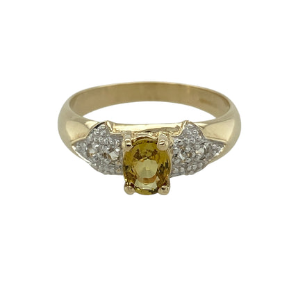 9ct Gold Mali Garnet & White Topaz Set Ring