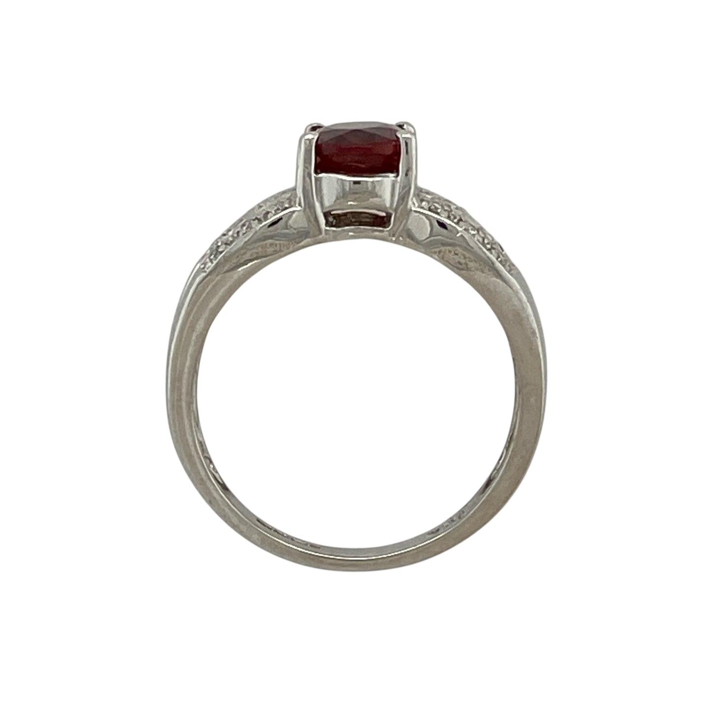 18ct White Gold Diamond & Garnet Set Ring