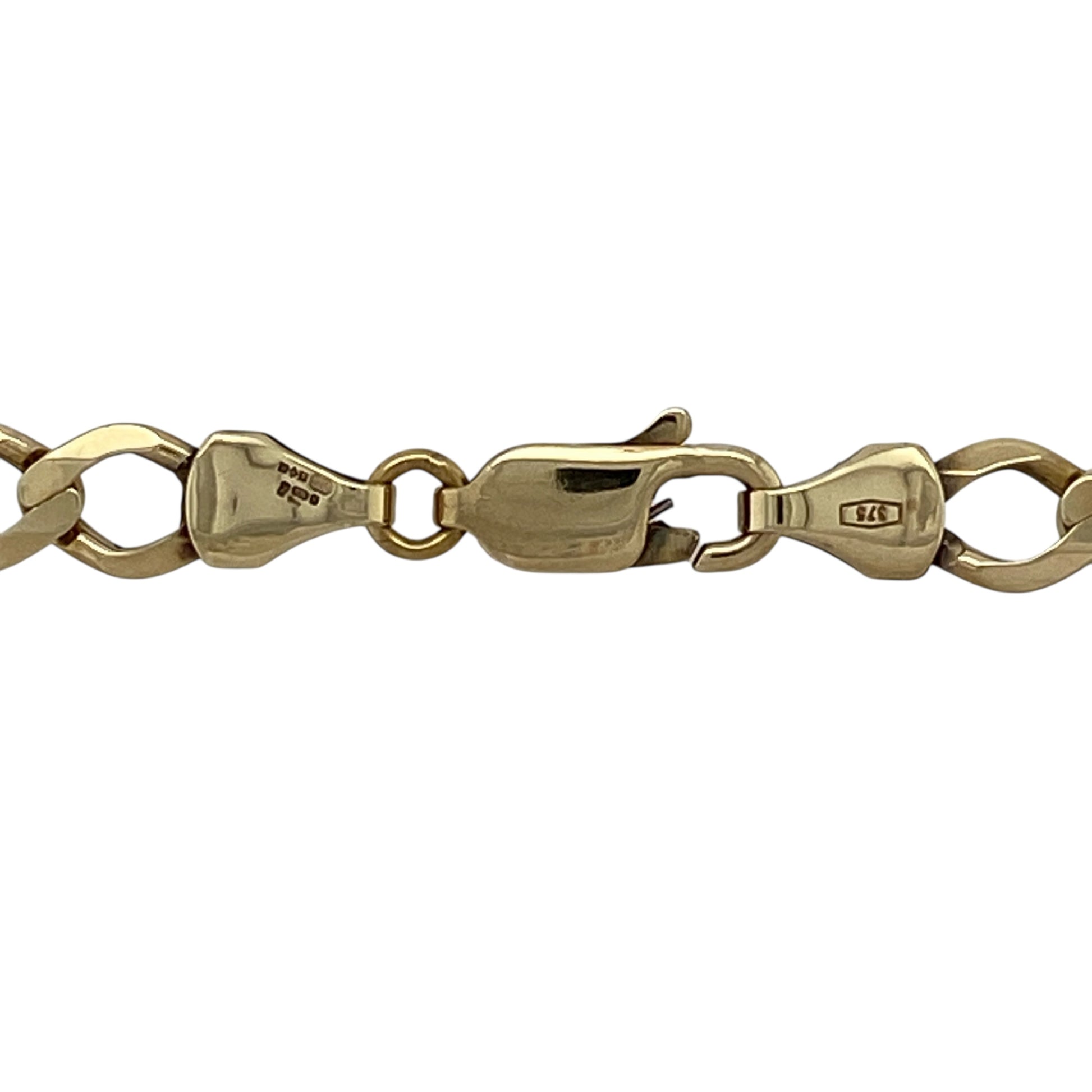 Bring classic strength and timeless style to your jewellery collection with this pre-owned 9ct yellow gold curb chain.

Design: The chain features a traditional curb link design with a generous link width of approximately 5mm, offering a bold and confident look.
Material: Made from 9-carat yellow gold, the warm polished finish gives the chain a rich shine and enduring appeal.