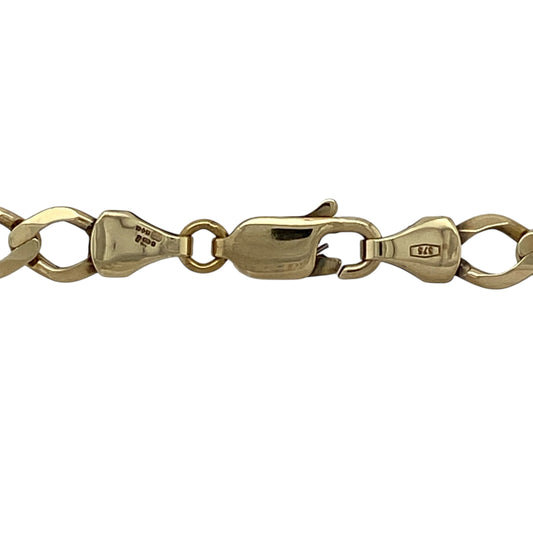 Bring classic strength and timeless style to your jewellery collection with this pre-owned 9ct yellow gold curb chain.

Design: The chain features a traditional curb link design with a generous link width of approximately 5mm, offering a bold and confident look.
Material: Made from 9-carat yellow gold, the warm polished finish gives the chain a rich shine and enduring appeal.