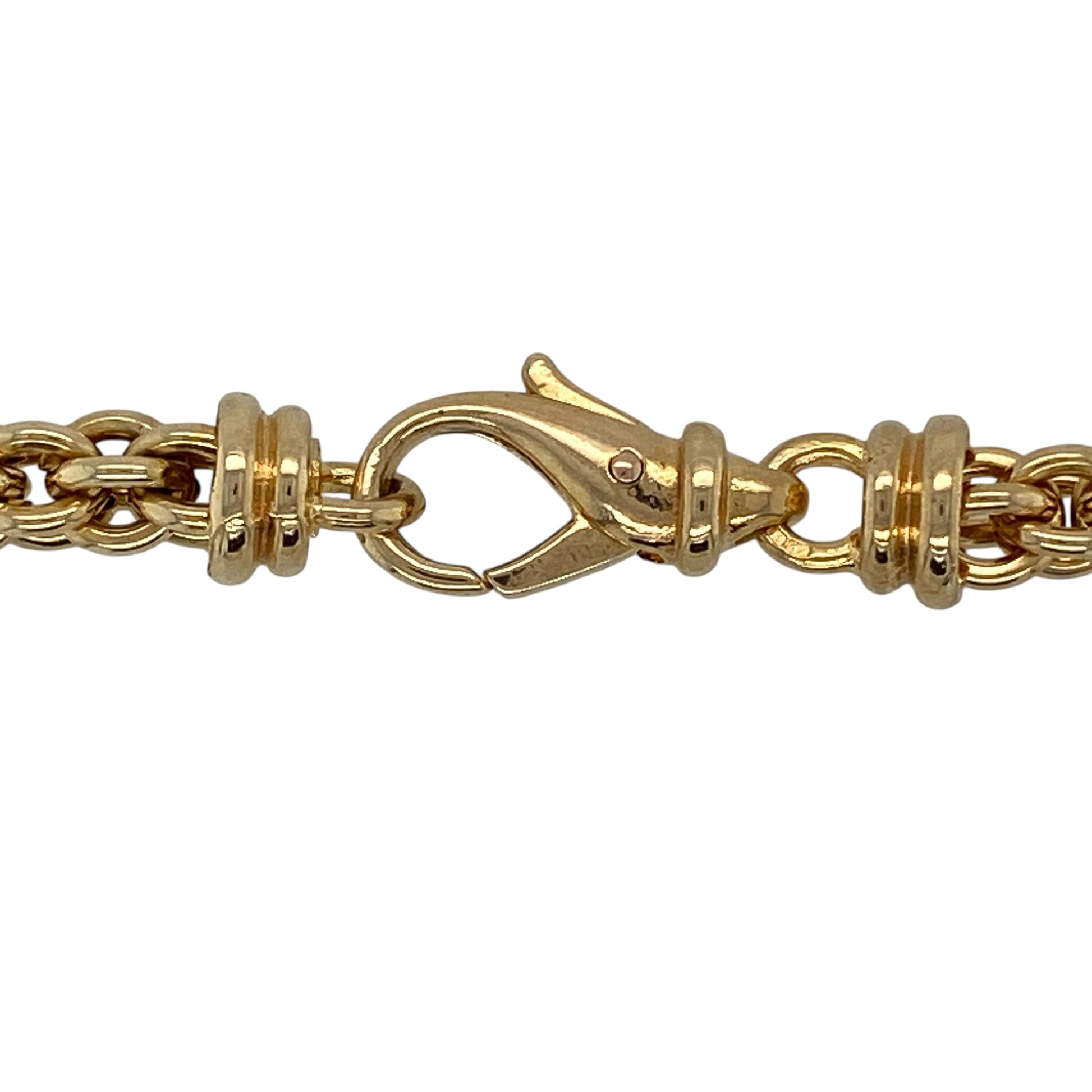 Bring bold presence and classic craftsmanship to your jewellery collection with this pre-owned 9ct yellow gold fancy belcher link style chain.

Design: The chain features a distinctive fancy belcher link design with a generous link width of approximately 6mm, creating a strong and eye-catching statement look.
Material: Made from 9-carat yellow gold, the warm polished finish enhances the decorative belcher links and rich gold tone.