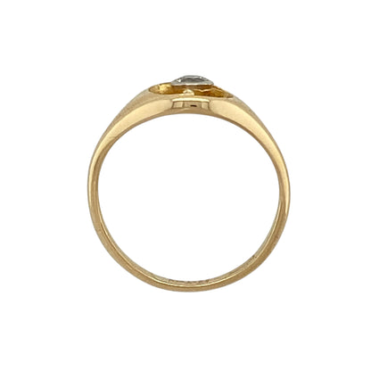 18ct Gold & Diamond Set Solitaire Twist Ring