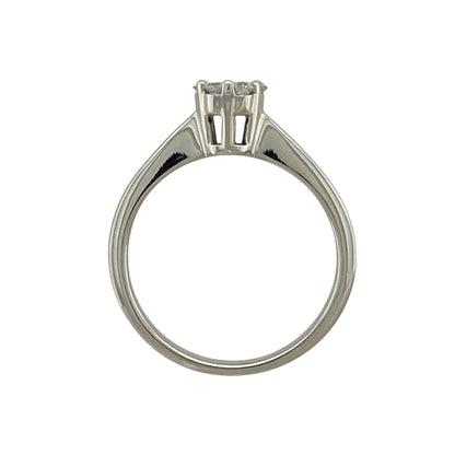 18ct White Gold & Diamond Set Flower Cluster Ring
