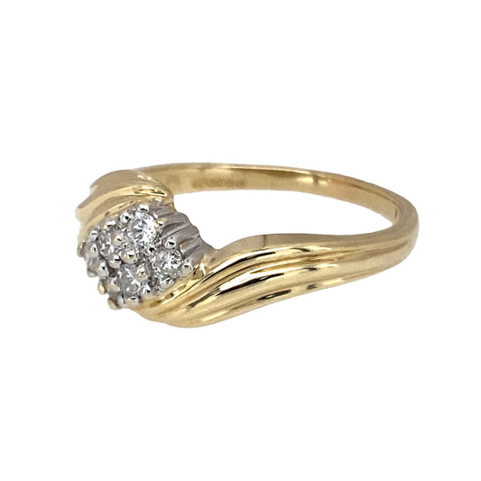 Preowned 9ct Yellow and White Gold & Diamond Set Twist Cluster Ring in size N to O with the weight 2.40 grams. The front of the ring is 9mm high
